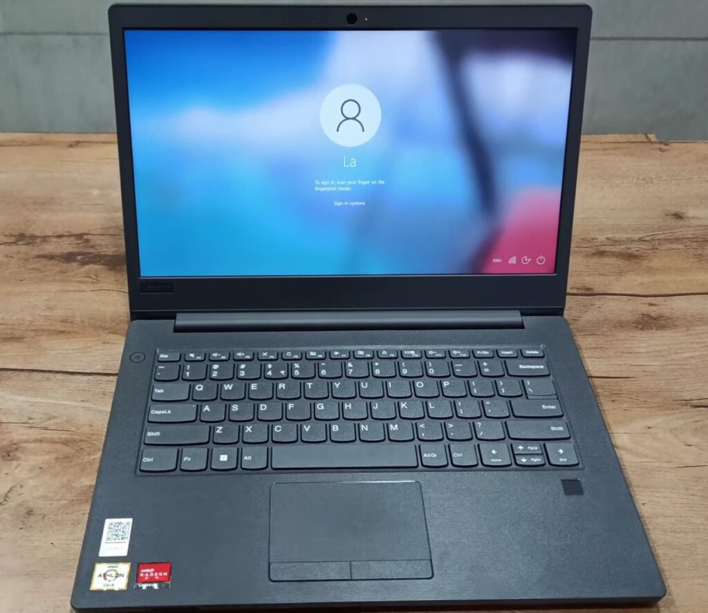  Lenovo E41-55 Laptop (82FJ00A0IH) this is one the best 8gb ram laptop under 30000